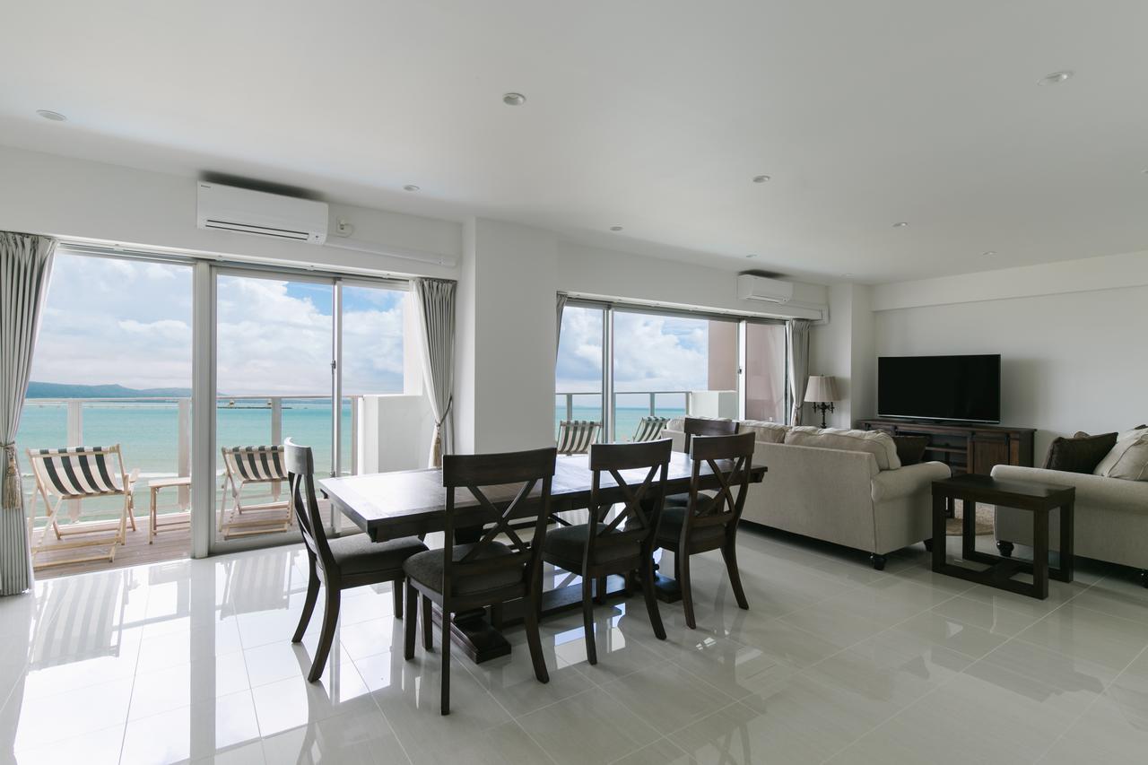 Hideout Okinawa Урума Екстериор снимка