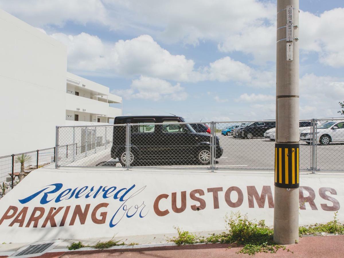 Hideout Okinawa Урума Екстериор снимка