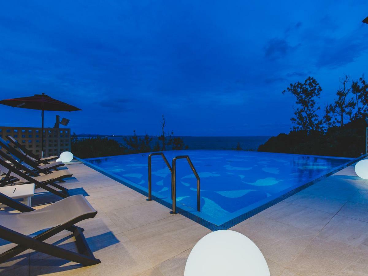 Hideout Okinawa Урума Екстериор снимка