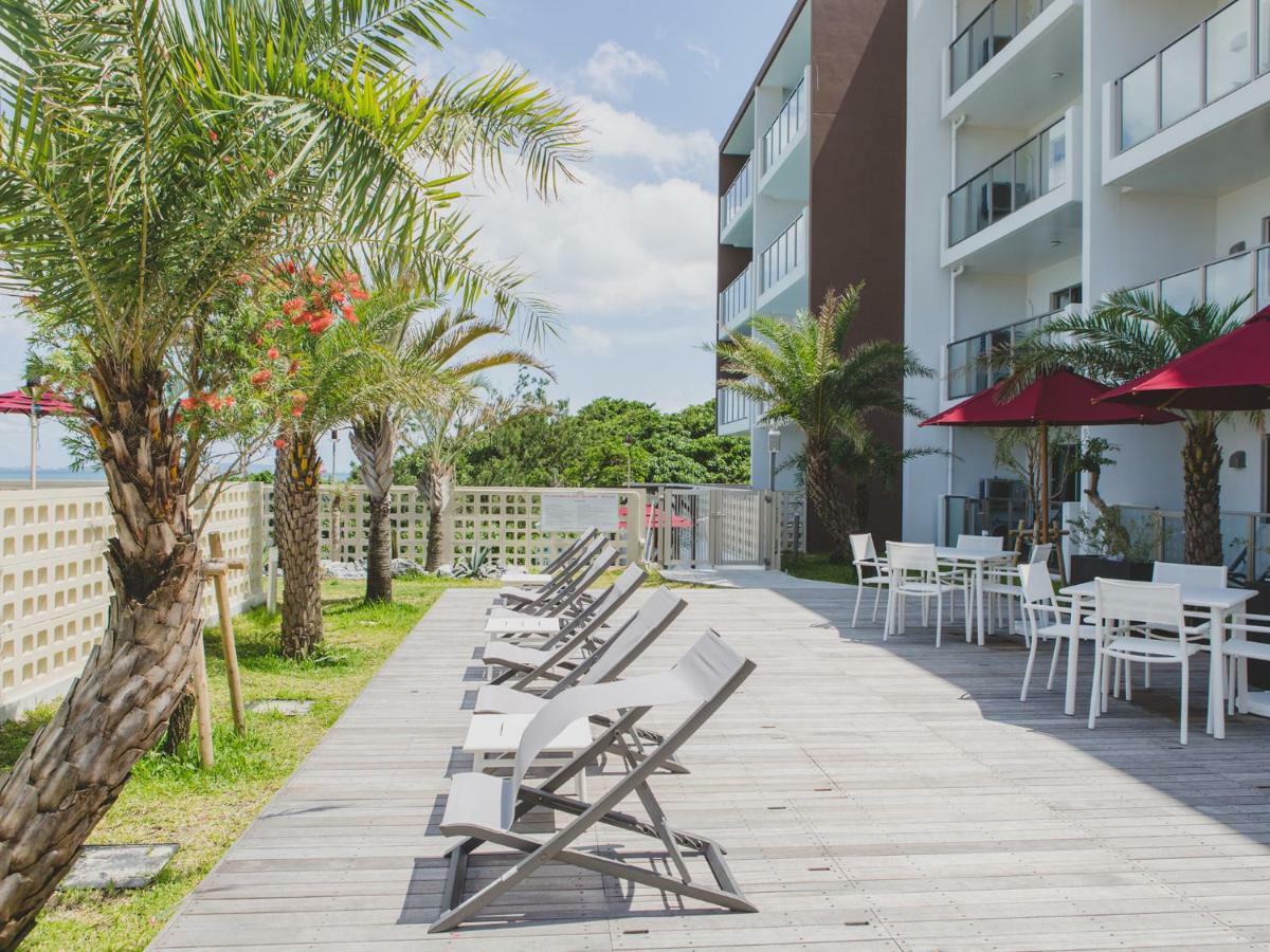 Hideout Okinawa Урума Екстериор снимка