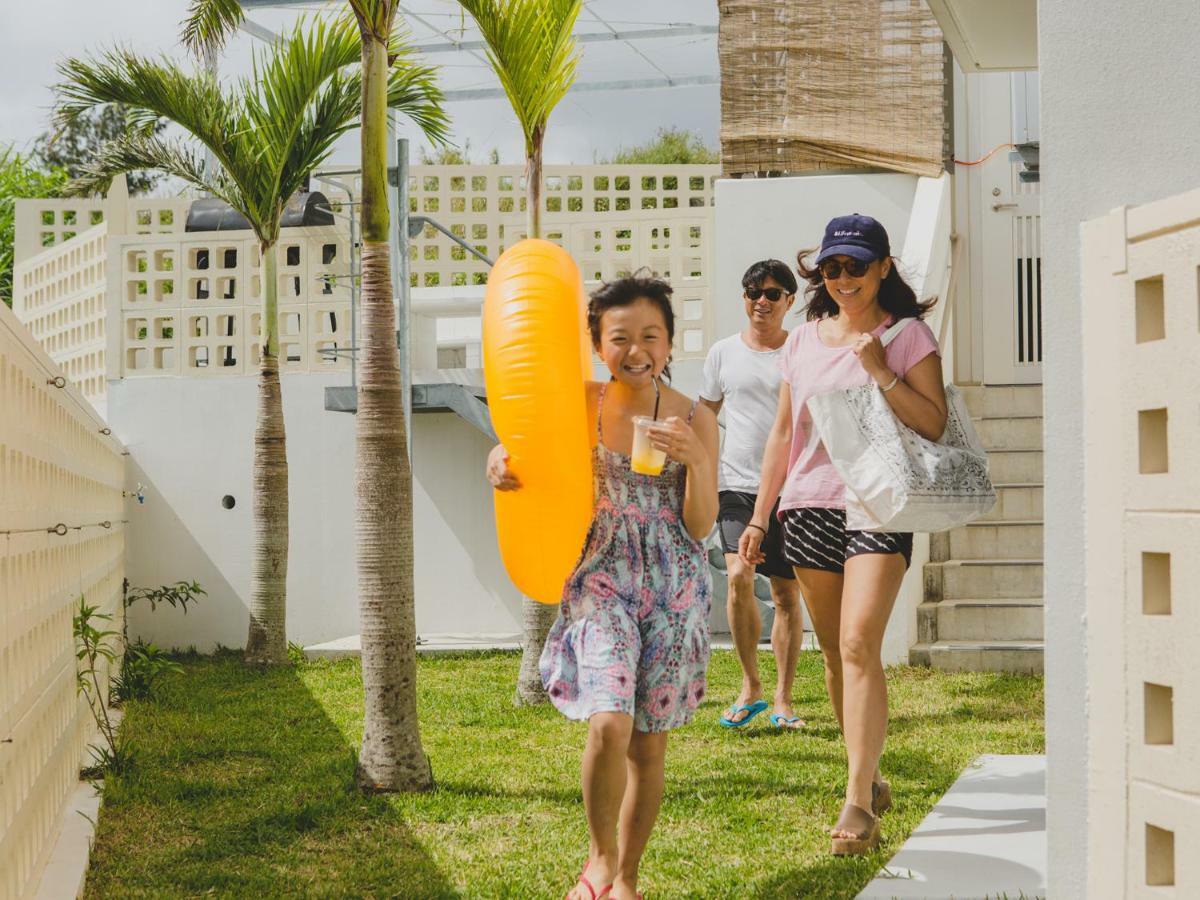 Hideout Okinawa Урума Екстериор снимка